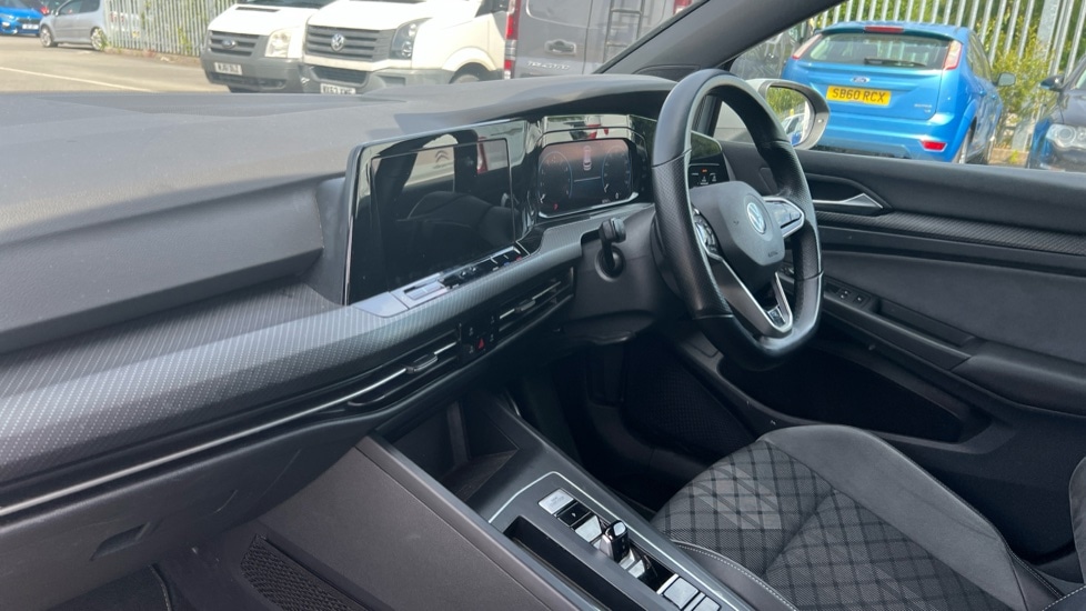 Used Volkswagen Golf 2021 for sale - 76709612: Photo 2