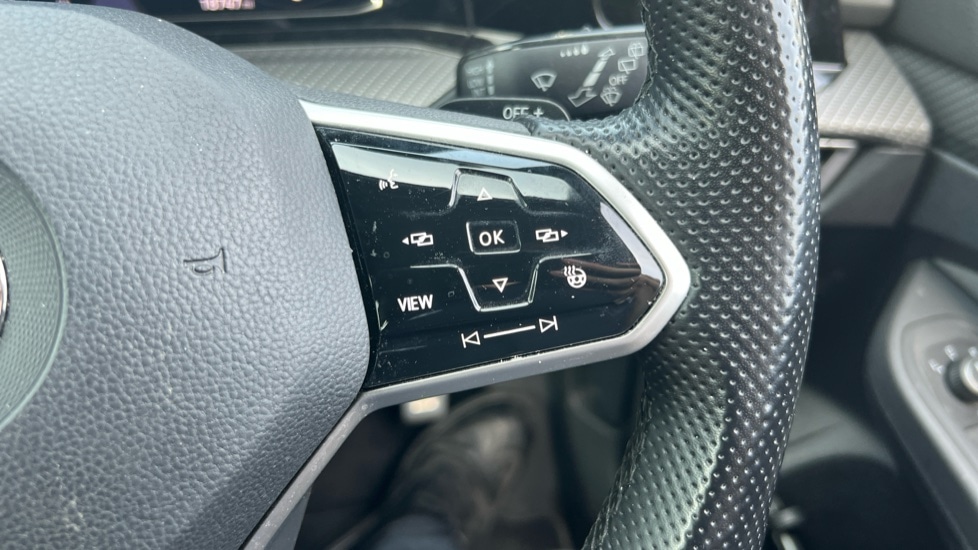 Used Volkswagen Golf 2021 for sale - 76709612: Photo 30