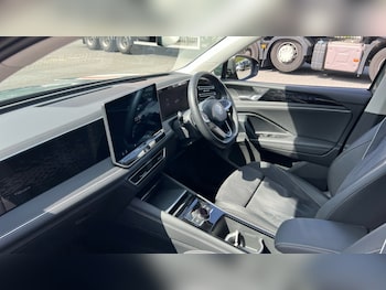 Used Volkswagen Tiguan 2024 for sale - 75472424: Photo