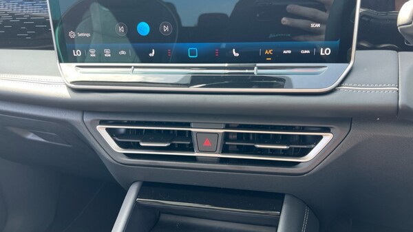 Used Volkswagen Tiguan 2024 for sale - 75472424: Photo 34