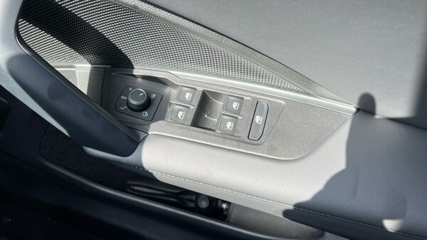 Used Volkswagen Tiguan 2024 for sale - 75472424: Photo 37