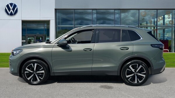 Used Volkswagen Tiguan 2024 for sale - 75472424: Photo 9