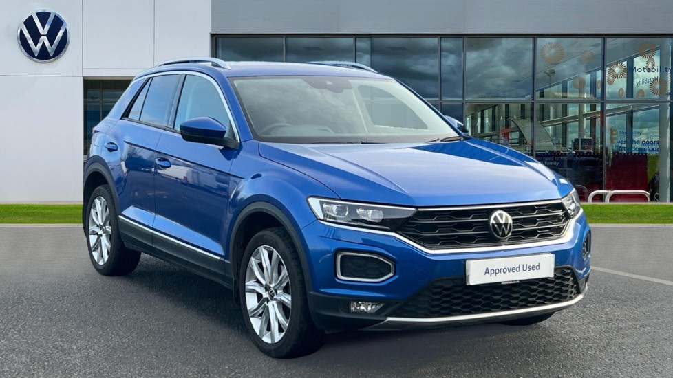 Used Volkswagen T-Roc 2021 for sale - 76552521: Photo 1