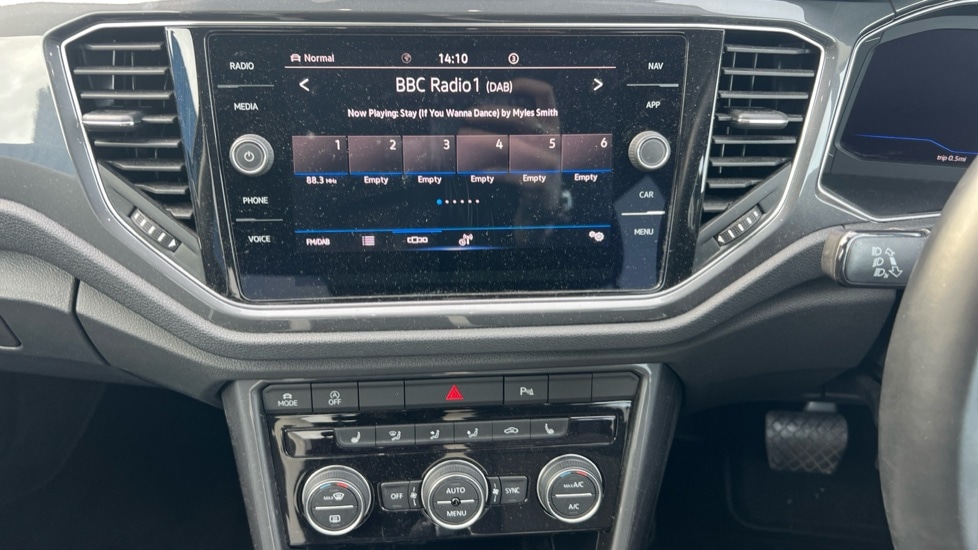 Used Volkswagen T-Roc 2021 for sale - 76552521: Photo 13