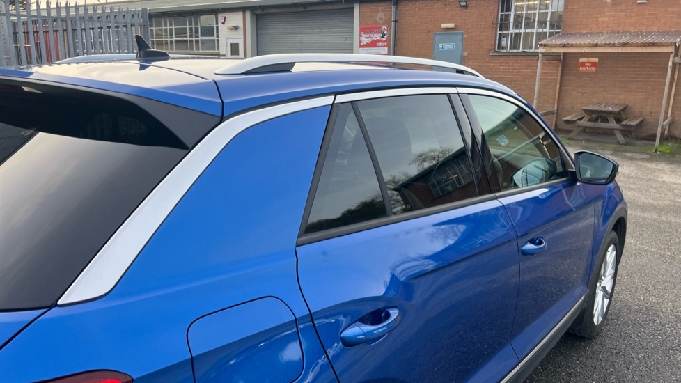 Used Volkswagen T-Roc 2021 for sale - 76552521: Photo 26