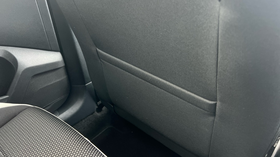 Used Volkswagen T-Roc 2021 for sale - 76552521: Photo 33