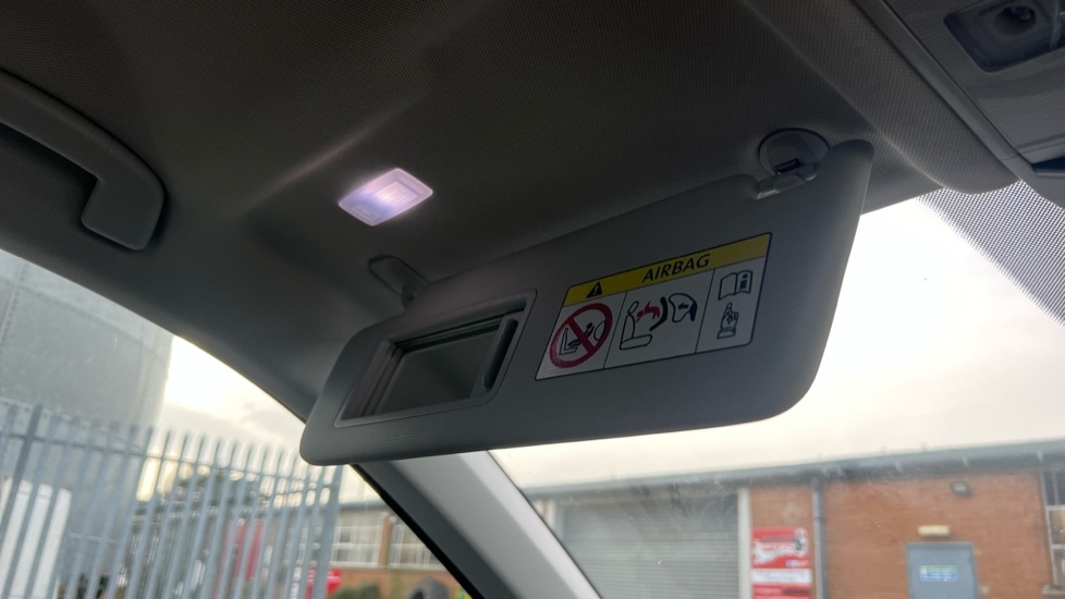 Used Volkswagen T-Roc 2021 for sale - 76552521: Photo 60