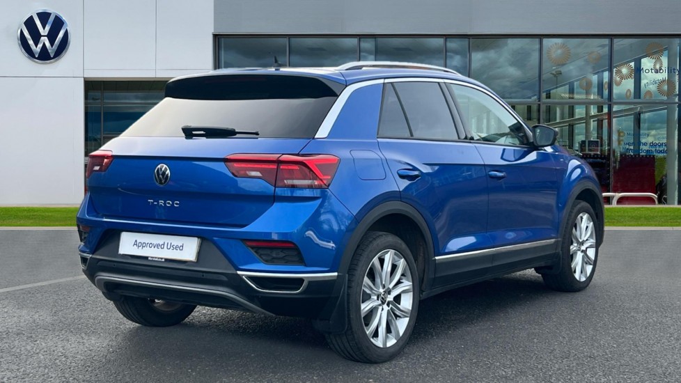 Used Volkswagen T-Roc 2021 for sale - 76552521: Photo 8