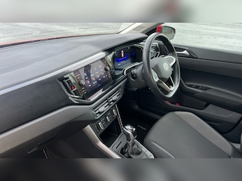 Used Volkswagen Polo 2023 for sale - 76066880: Photo