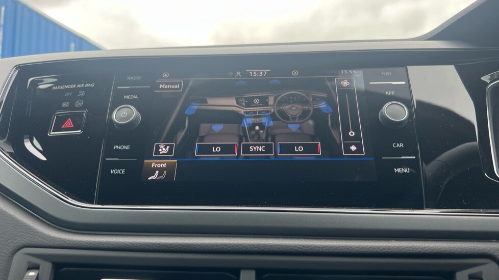 Used Volkswagen Polo 2025 for sale - 76154979: Photo 65