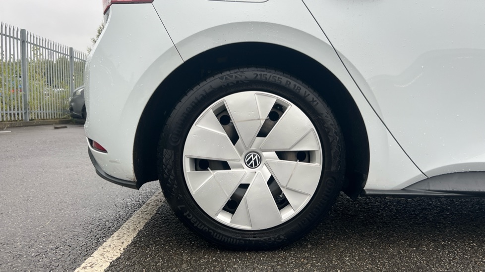 Used Volkswagen ID3 2023 for sale - 76008224: Photo 5