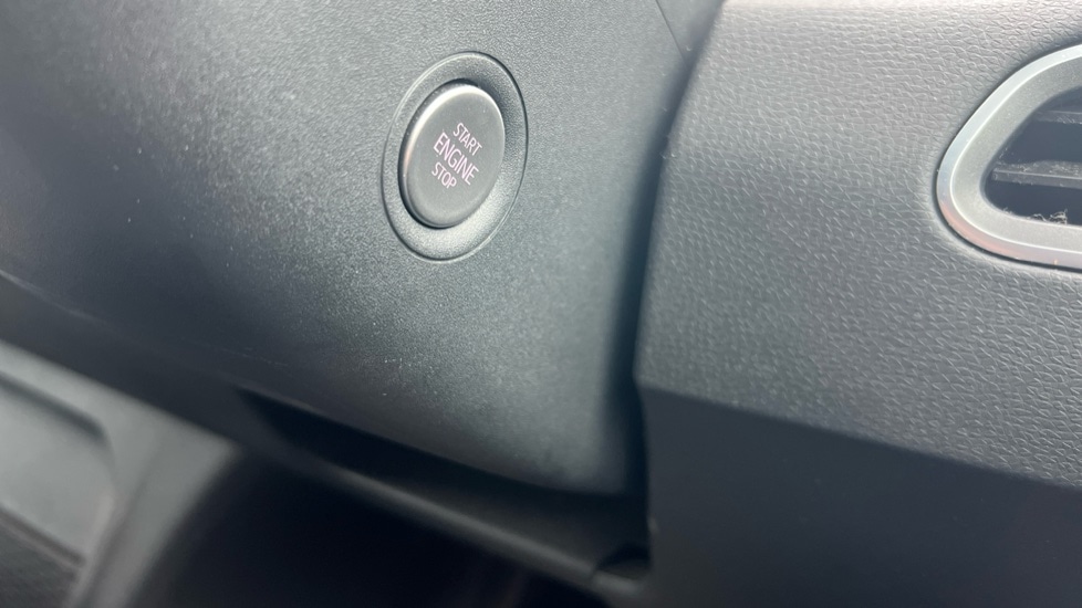 Used Volkswagen ID3 2023 for sale - 76008224: Photo 64