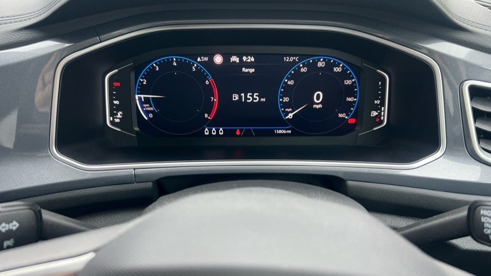 Used Volkswagen T-Roc 2023 for sale - 76691557: Photo 14