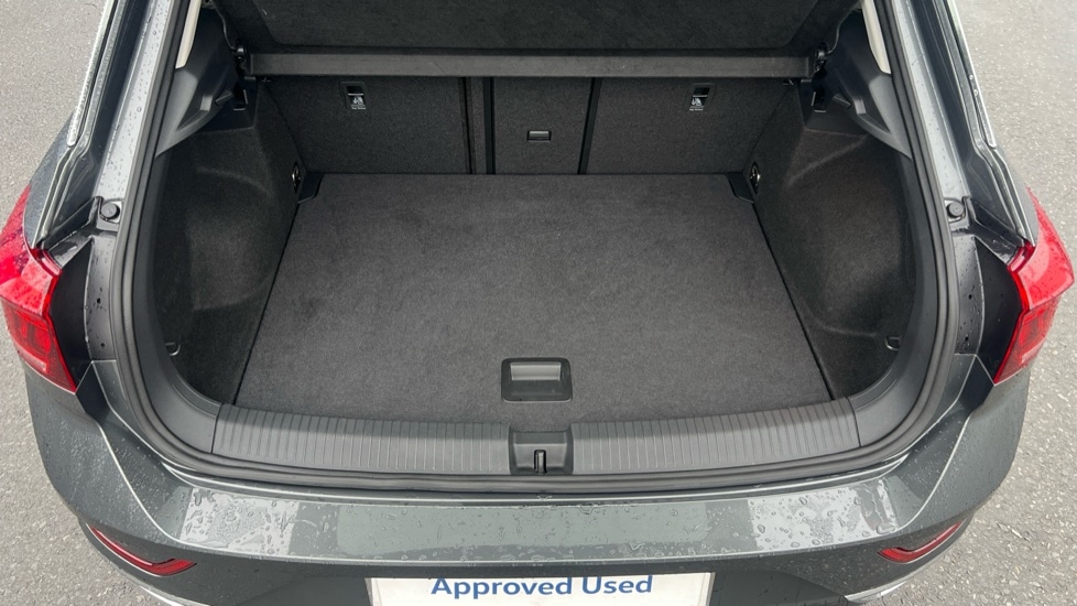 Used Volkswagen T-Roc 2023 for sale - 76691557: Photo 16