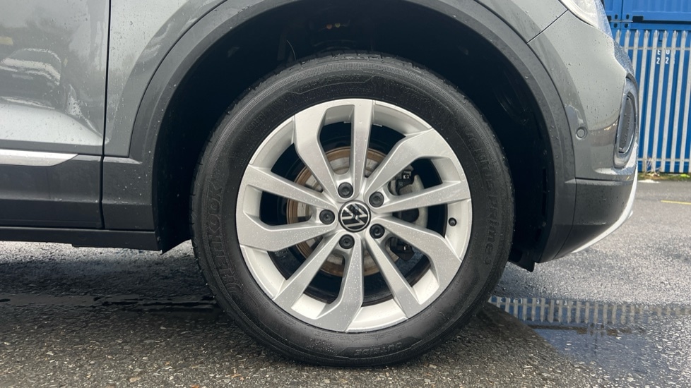 Used Volkswagen T-Roc 2023 for sale - 76691557: Photo 20