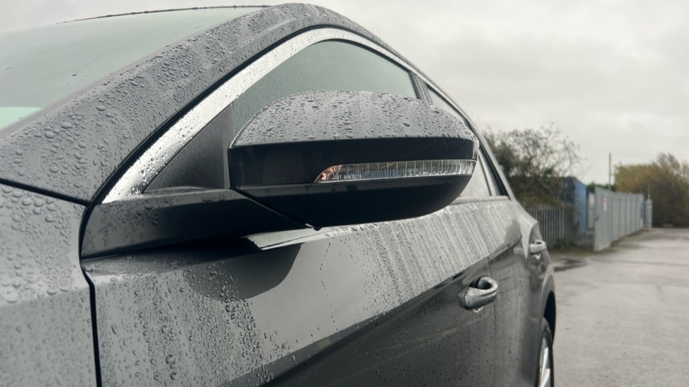 Used Volkswagen T-Roc 2023 for sale - 76691557: Photo 26