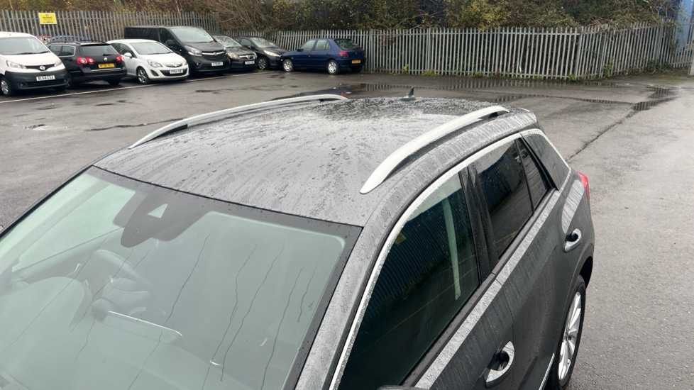 Used Volkswagen T-Roc 2023 for sale - 76691557: Photo 27