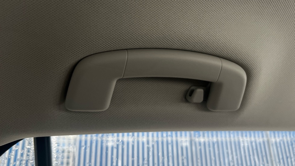 Used Volkswagen T-Roc 2023 for sale - 76691557: Photo 36