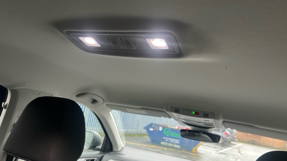 Used Volkswagen T-Roc 2023 for sale - 76691557: Photo 38