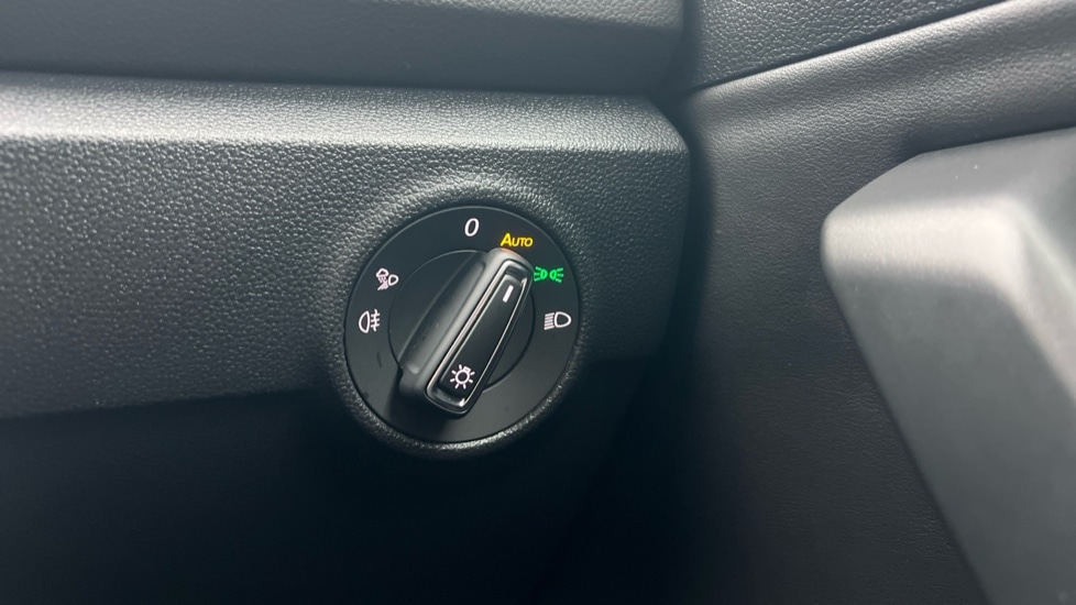 Used Volkswagen T-Roc 2023 for sale - 76691557: Photo 44