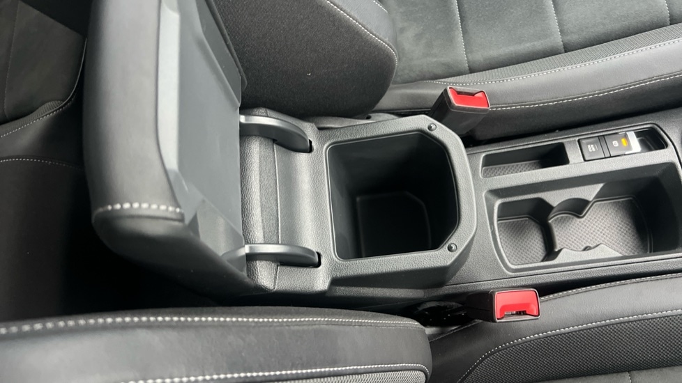 Used Volkswagen T-Roc 2023 for sale - 76691557: Photo 59