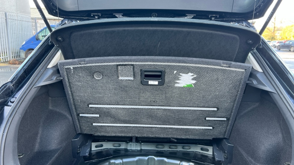 Used Volkswagen T-Roc 2024 for sale - 76438139: Photo 29