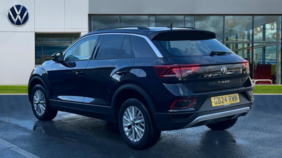 Used Volkswagen T-Roc 2024 for sale - 76438139: Photo 3