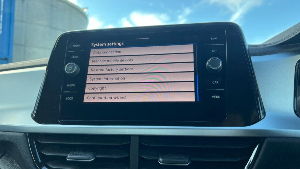 Used Volkswagen T-Roc 2024 for sale - 76438139: Photo 67