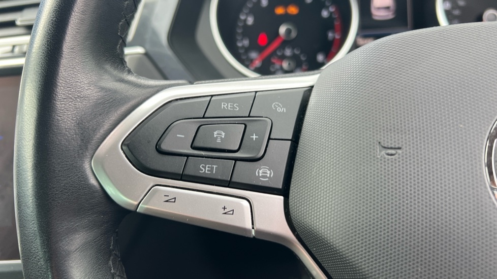 Used Volkswagen Tiguan 2022 for sale - 76254953: Photo 31