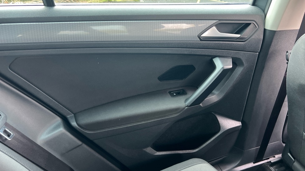 Used Volkswagen Tiguan 2022 for sale - 76254953: Photo 53