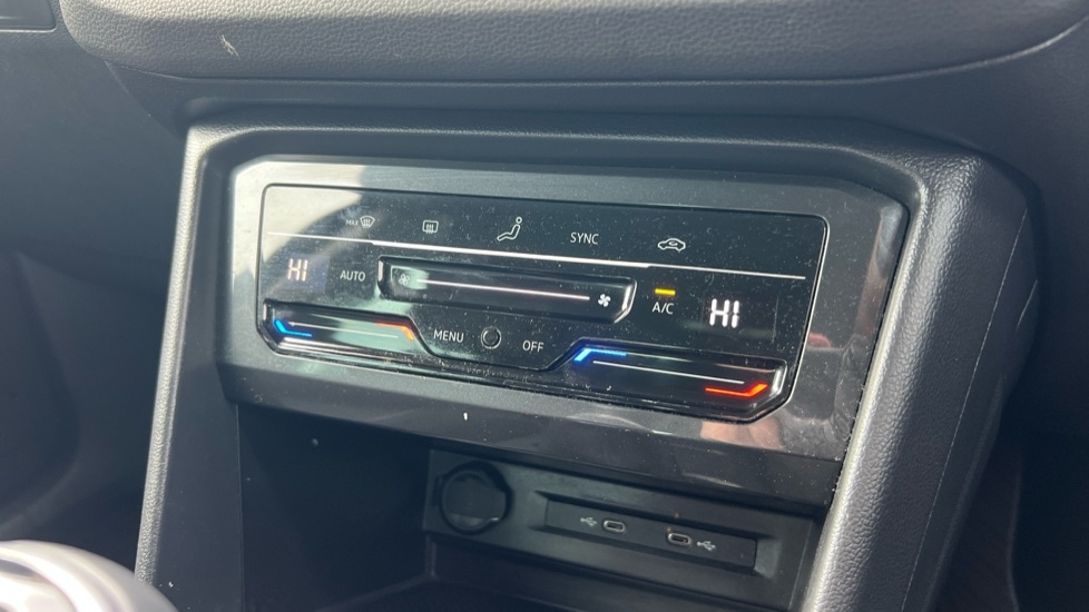 Used Volkswagen Tiguan 2022 for sale - 76254953: Photo 70
