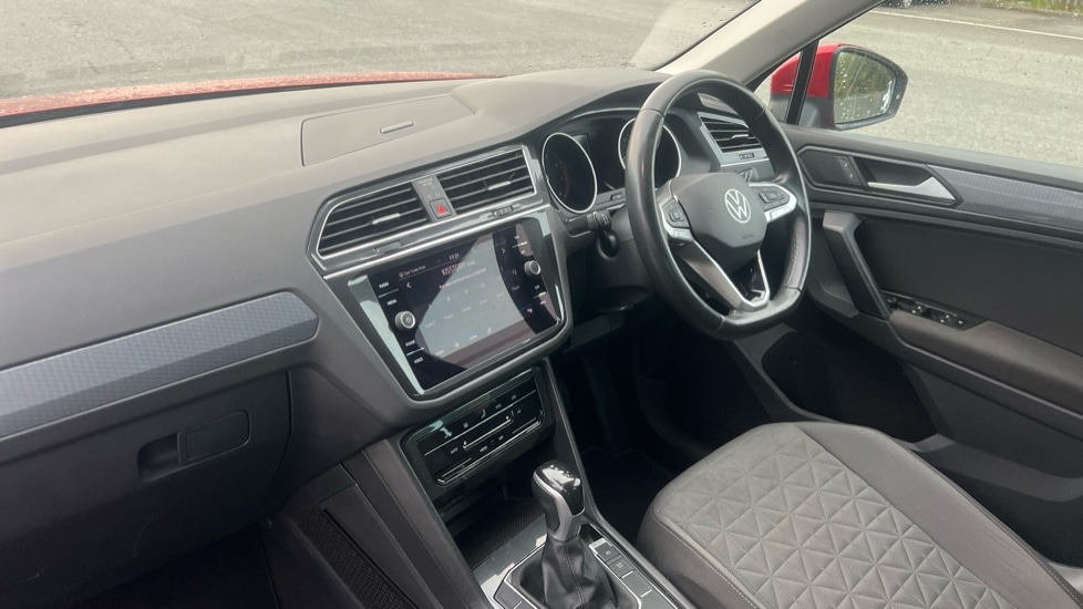 Used Volkswagen Tiguan 2022 for sale - 76459084: Photo 2