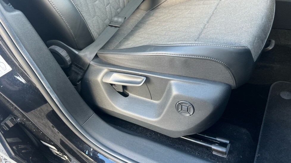 Used Volkswagen Tiguan 2024 for sale - 76272795: Photo 39