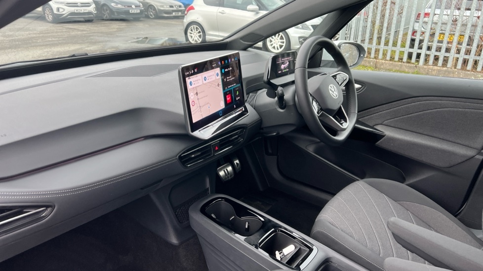 Used Volkswagen ID.3 2025 for sale - 76921854: Photo 2