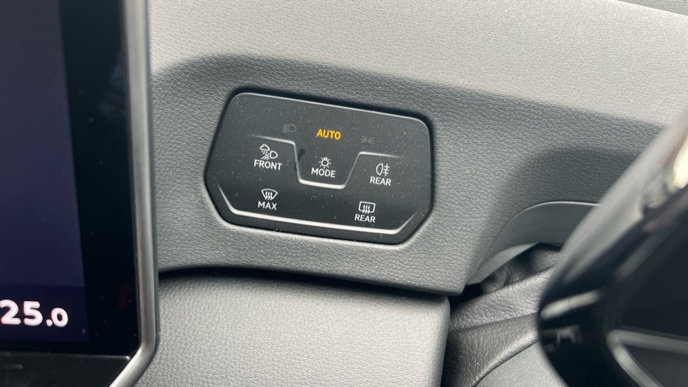 Used Volkswagen ID.3 2025 for sale - 76921854: Photo 47