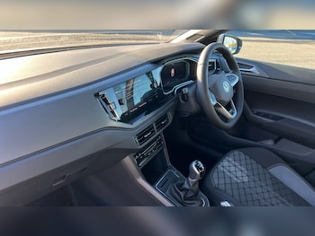 Used Volkswagen Polo 2025 for sale - 76652659: Photo