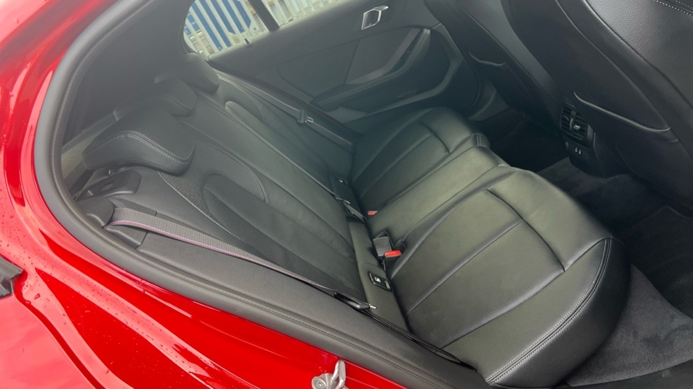 Used BMW 1 Series 2023 for sale - 76410510: Photo 14