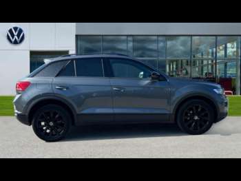 Used Volkswagen T-Roc 2022 for sale - 74541207: Photo