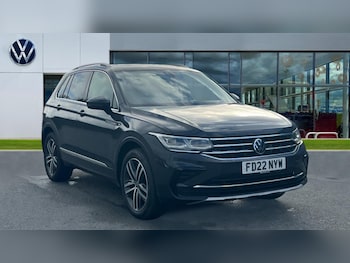 Volkswagen - Tiguan