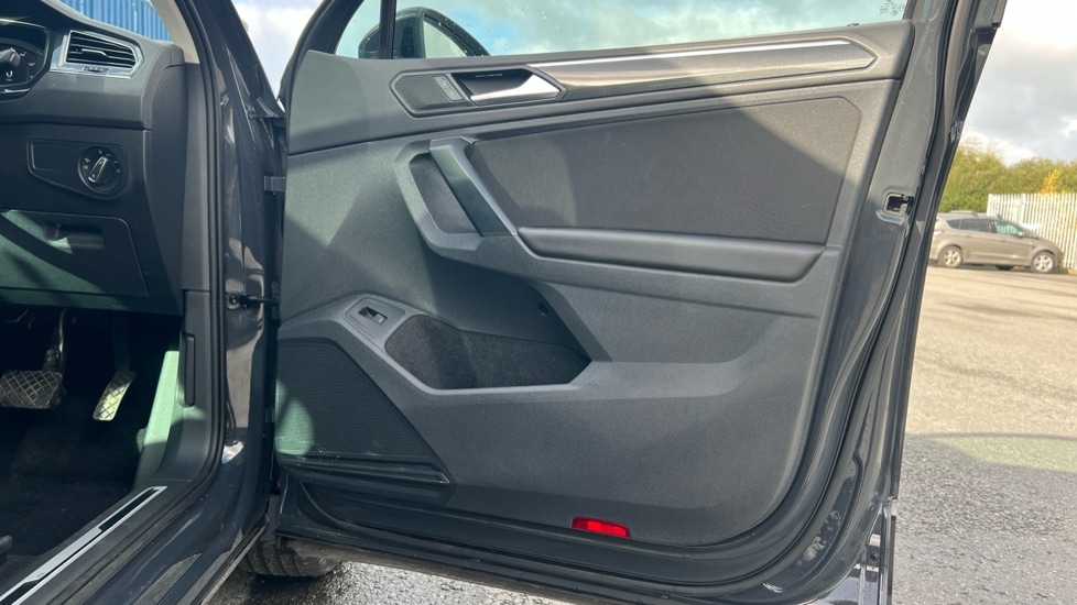 Used Volkswagen Tiguan 2022 for sale - 76501485: Photo 53