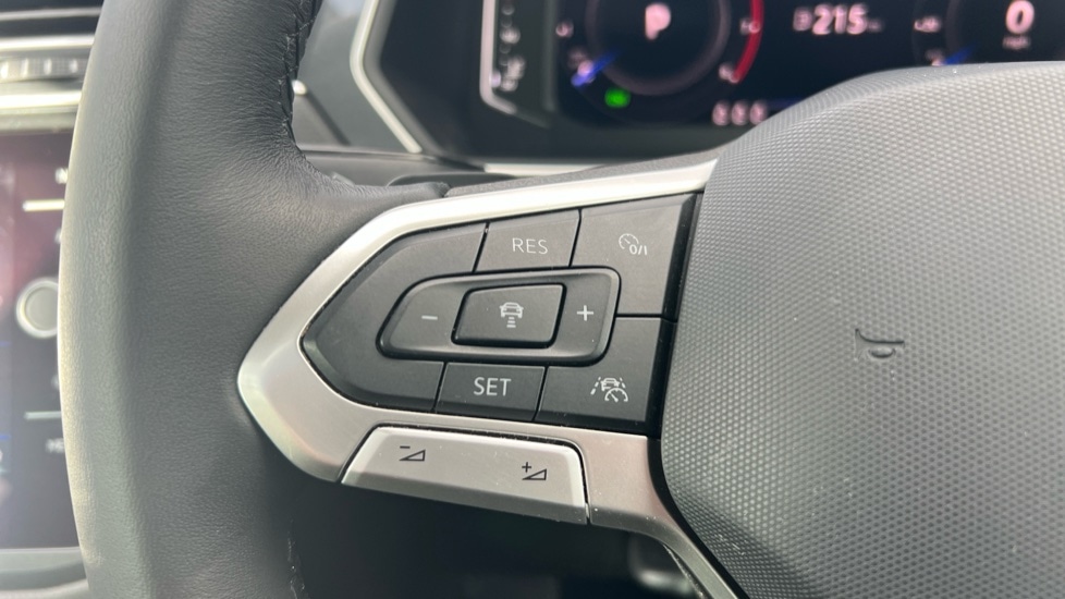 Used Volkswagen Tiguan 2022 for sale - 76501485: Photo 55