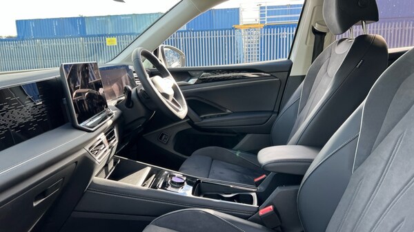 Used Volkswagen Tiguan 2024 for sale - 75660415: Photo 28