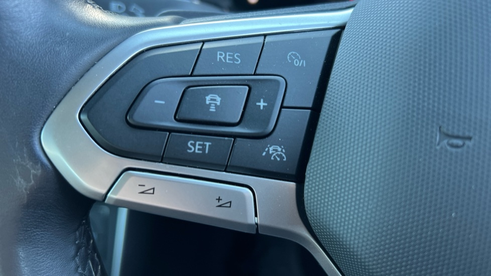 Used Volkswagen Polo 2022 for sale - 76630336: Photo 44