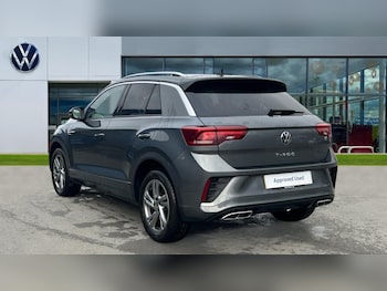 Used Volkswagen T-Roc 2023 for sale - 76984159: Photo