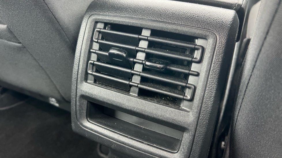 Used Volkswagen Golf 2022 for sale - 76435000: Photo 38