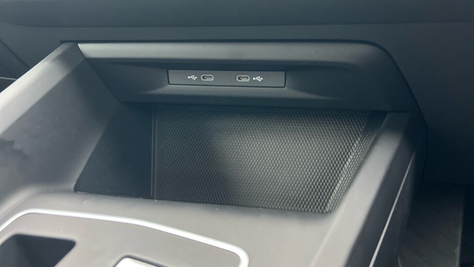 Used Volkswagen Golf 2022 for sale - 76435000: Photo 43