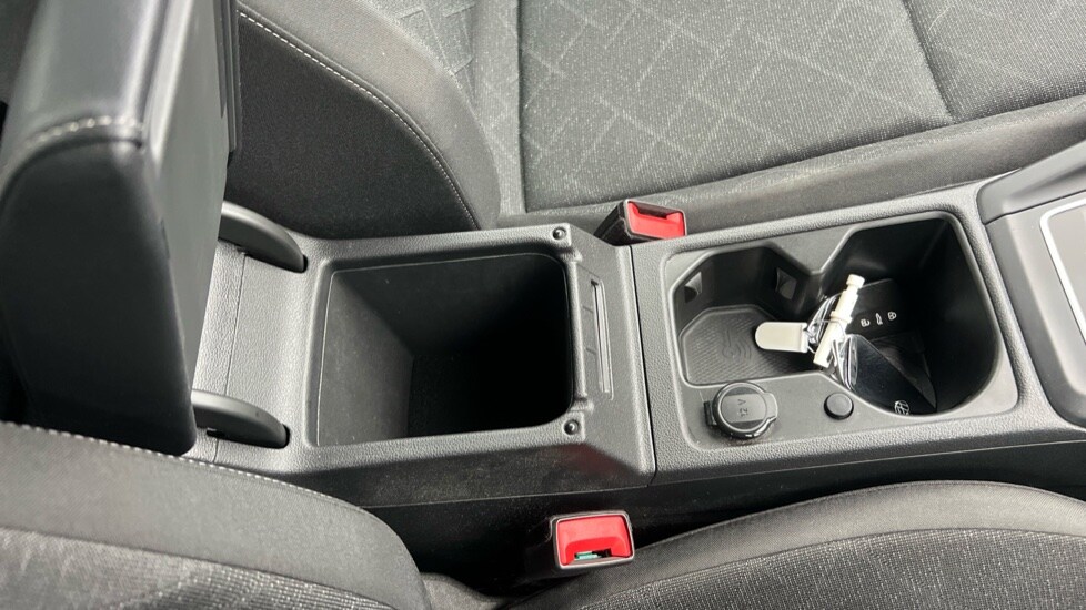 Used Volkswagen Golf 2022 for sale - 76435000: Photo 45