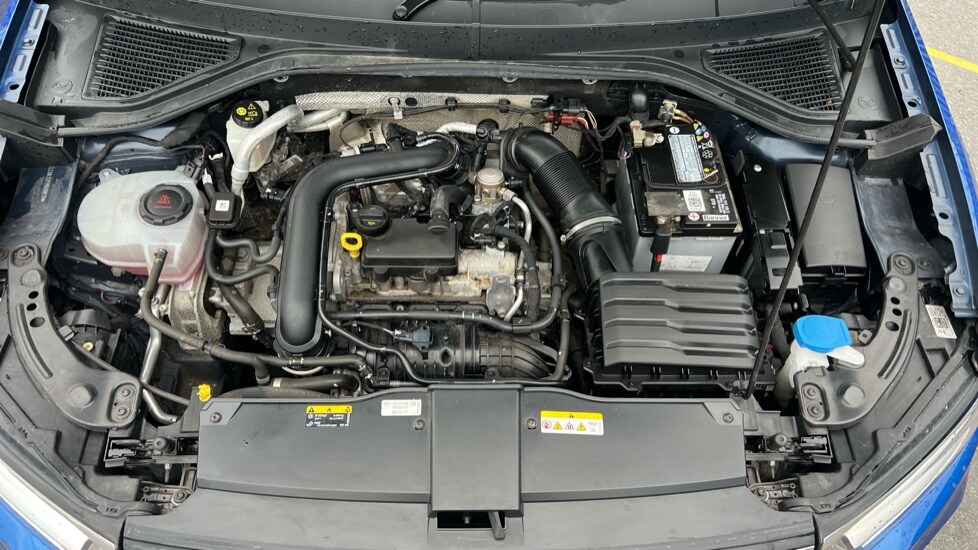 Used Volkswagen T-Roc 2023 for sale - 76668196: Photo 17