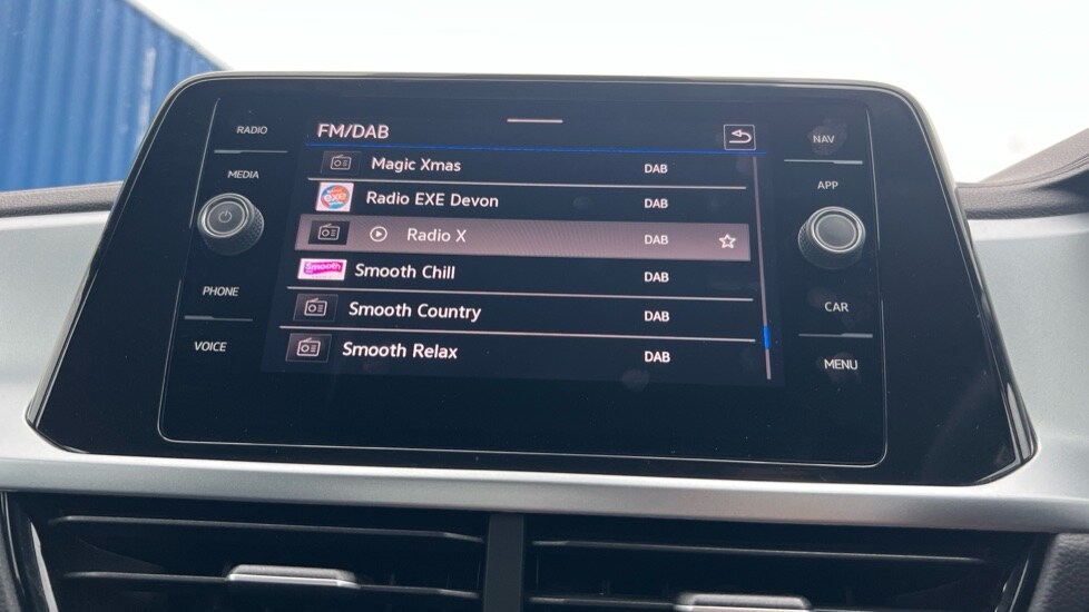 Used Volkswagen T-Roc 2023 for sale - 76668196: Photo 25