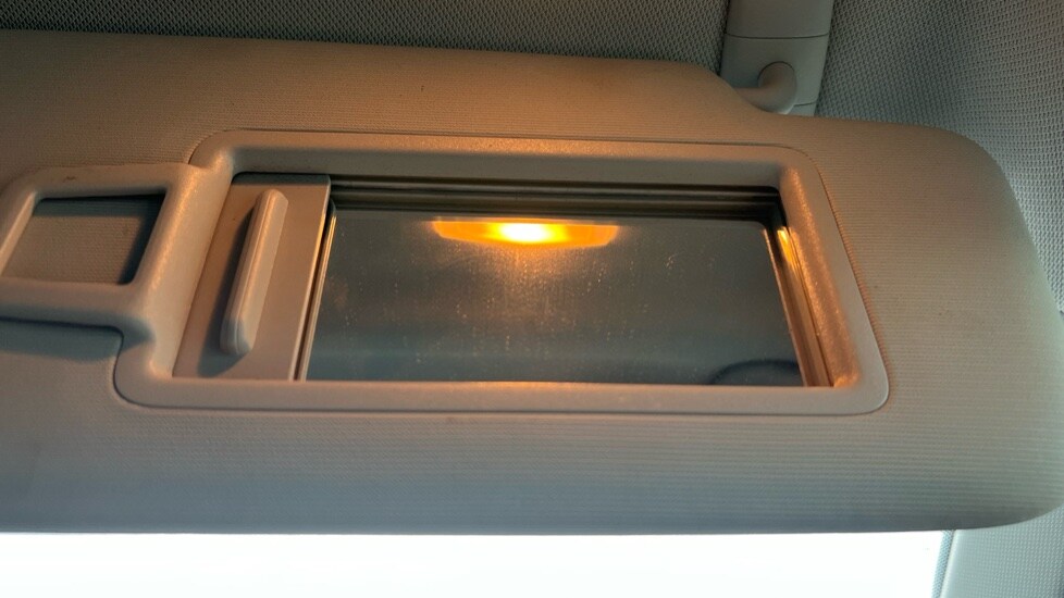 Used Volkswagen T-Roc 2023 for sale - 76668196: Photo 69